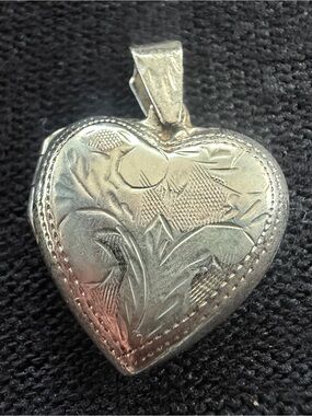 Silver Heart Engraved Locket Pendant